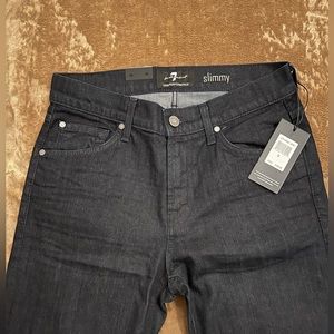 7 For All Mankind Slimmy Luxe Performance Slim Straight Jean